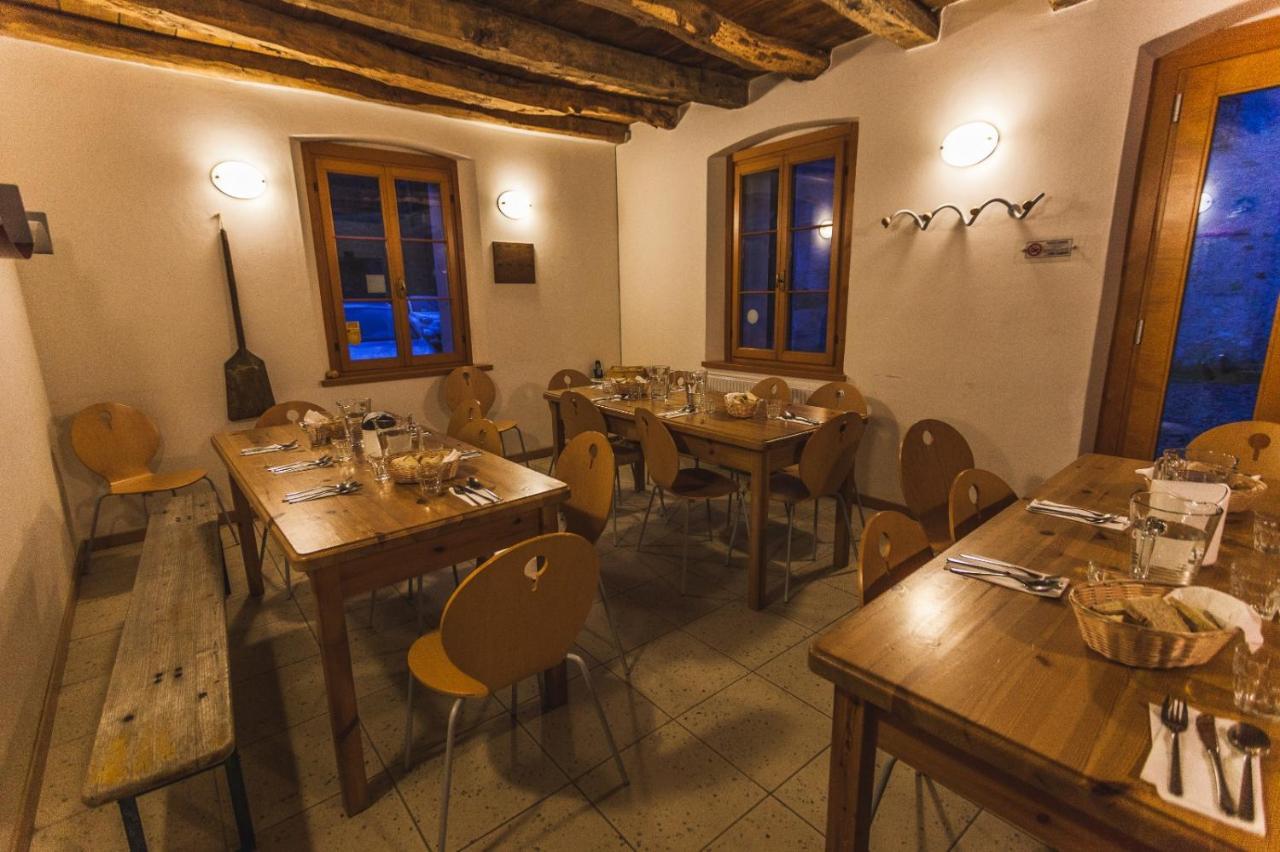 Ostello Altanon - Dolomiti Bellunesi Cesiomaggiore Exteriör bild